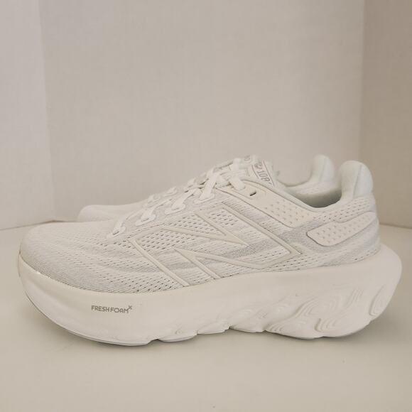 New Balance Women's Fresh Foam X 1080 V13 Running Shoe, White/ 8 wide - Picture 4 of 10